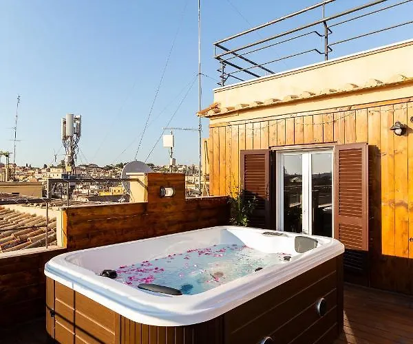 Gasthuis Vivilo Trevi - Luxury Experience - Private Jacuzzi On Terrace - Insane View Rome