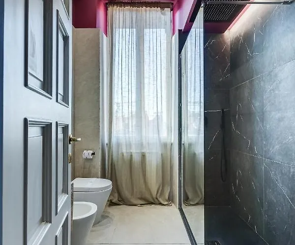Gasthuis Vivilo Trevi - Luxury Experience - Private Jacuzzi On Terrace - Insane View 4*
