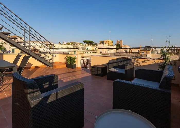 Gasthuis Vivilo Trevi - Luxury Experience - Private Jacuzzi On Terrace - Insane View Rome